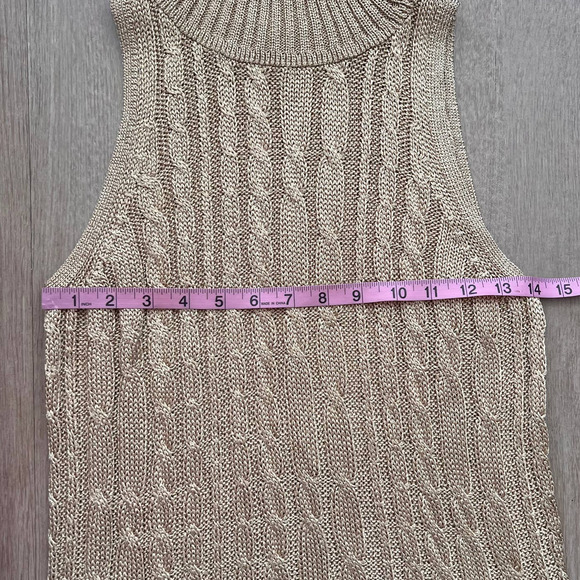Adrienne Vittandi Medium Gold Sleeveless High Neck Sweater - Picture 6 of 8